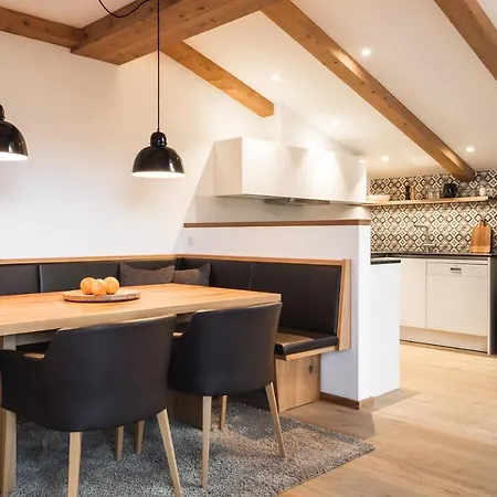Chesa Pale Apartment Fiss