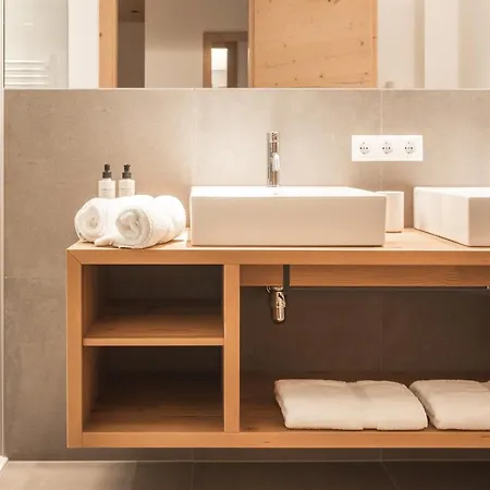 アパート Chesa Pale