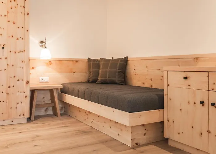 Chesa Pale Apartment