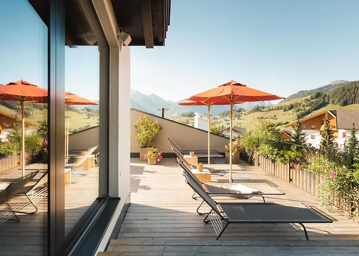 Chesa Pale Apartment